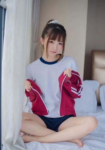 日韩嫩草一区二区三区_超清在线观看电视